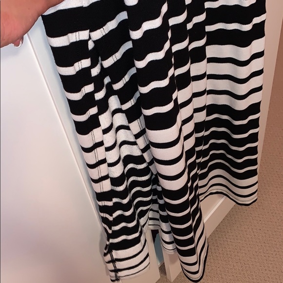 Dynamite Striped Maxi with slits - Picture 2 of 3